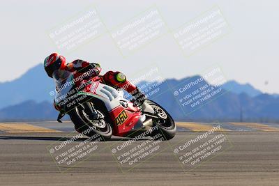 media/Jan-08-2022-SoCal Trackdays (Sat) [[1ec2777125]]/Turn 9 (125pm)/